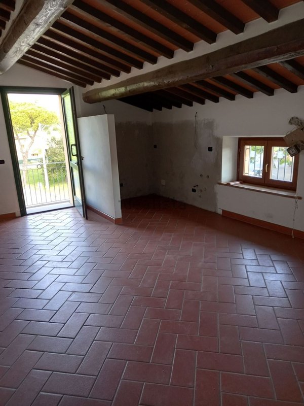 appartamento in vendita a Collesalvetti