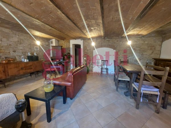 appartamento in vendita a Collesalvetti in zona Stagno