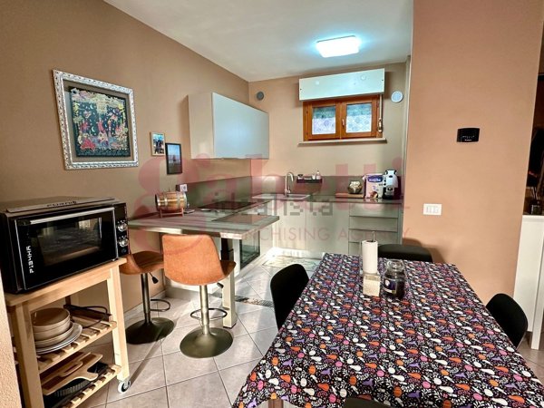 appartamento in vendita a Collesalvetti in zona Vicarello