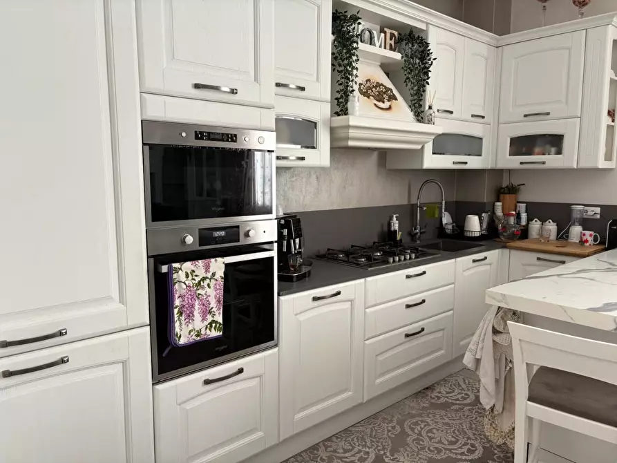 casa indipendente in vendita a Collesalvetti in zona Vicarello