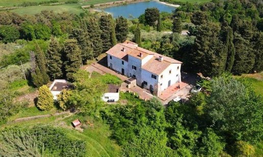 casale in vendita a Collesalvetti