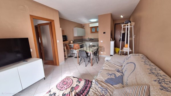 appartamento in vendita a Collesalvetti in zona Vicarello