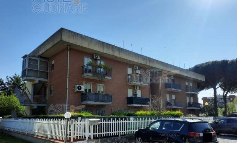 appartamento in vendita a Collesalvetti in zona Stagno