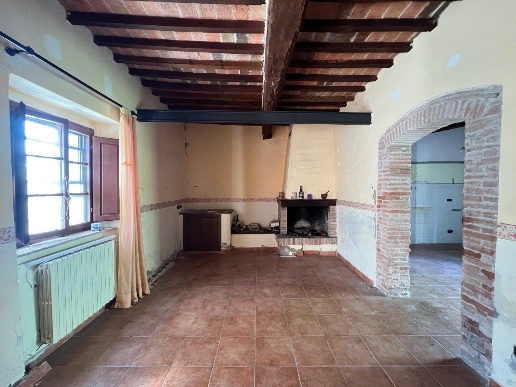 casa indipendente in vendita a Collesalvetti