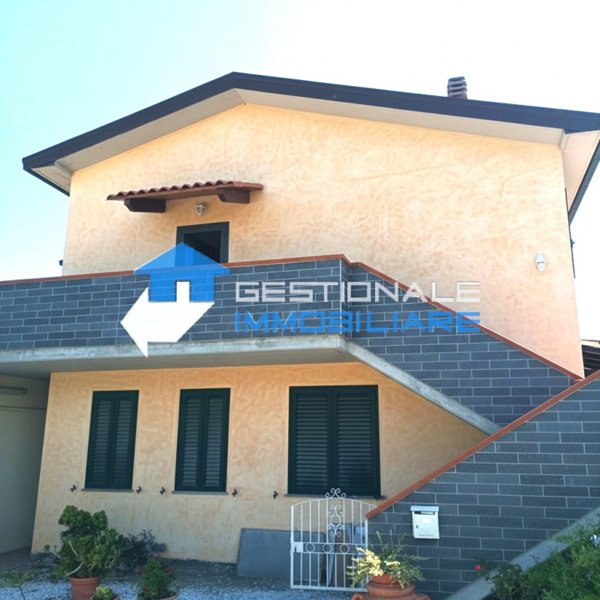 appartamento in vendita a Collesalvetti in zona Vicarello