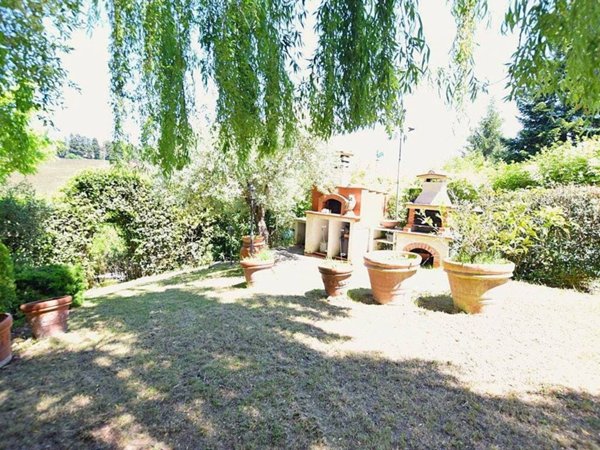 casa indipendente in vendita a Collesalvetti