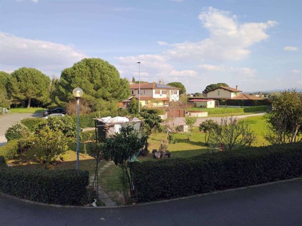 appartamento in vendita a Collesalvetti in zona Vicarello