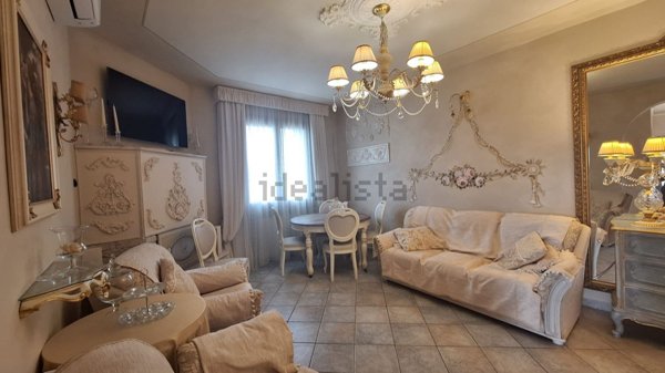 appartamento in vendita a Collesalvetti in zona Vicarello