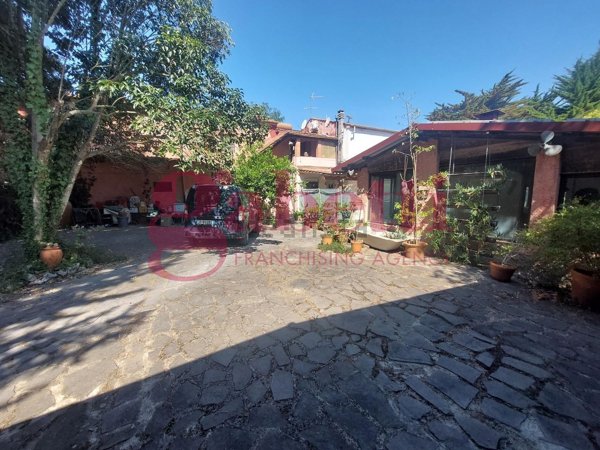 appartamento in vendita a Collesalvetti in zona Parrana San Giusto
