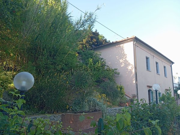 casale in vendita a Collesalvetti in zona Parrana San Giusto
