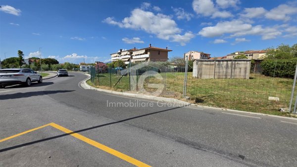 casa indipendente in vendita a Collesalvetti in zona Vicarello