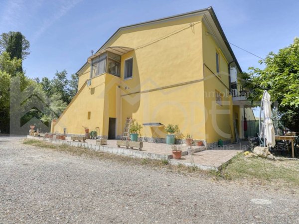 casa indipendente in vendita a Collesalvetti in zona Castell'Anselmo