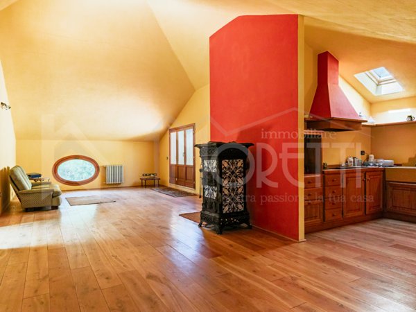 casa indipendente in vendita a Collesalvetti in zona Parrana San Martino