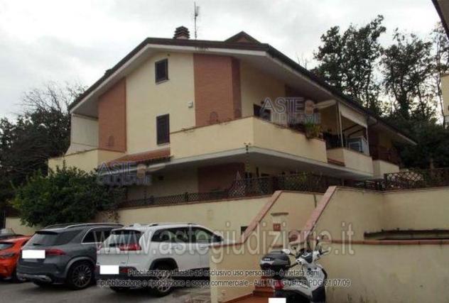 appartamento in vendita a Collesalvetti in zona Stagno