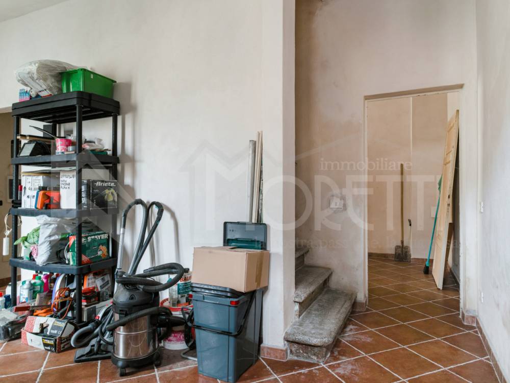casa indipendente in vendita a Collesalvetti