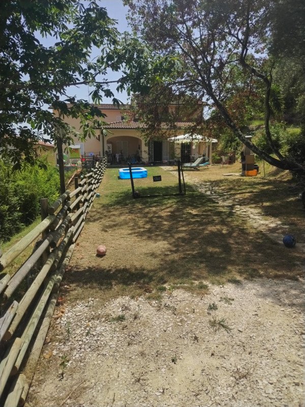 casa indipendente in vendita a Collesalvetti in zona Parrana San Martino