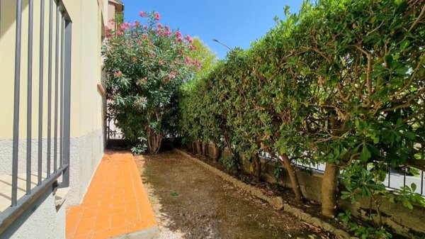 appartamento in vendita a Collesalvetti in zona Vicarello