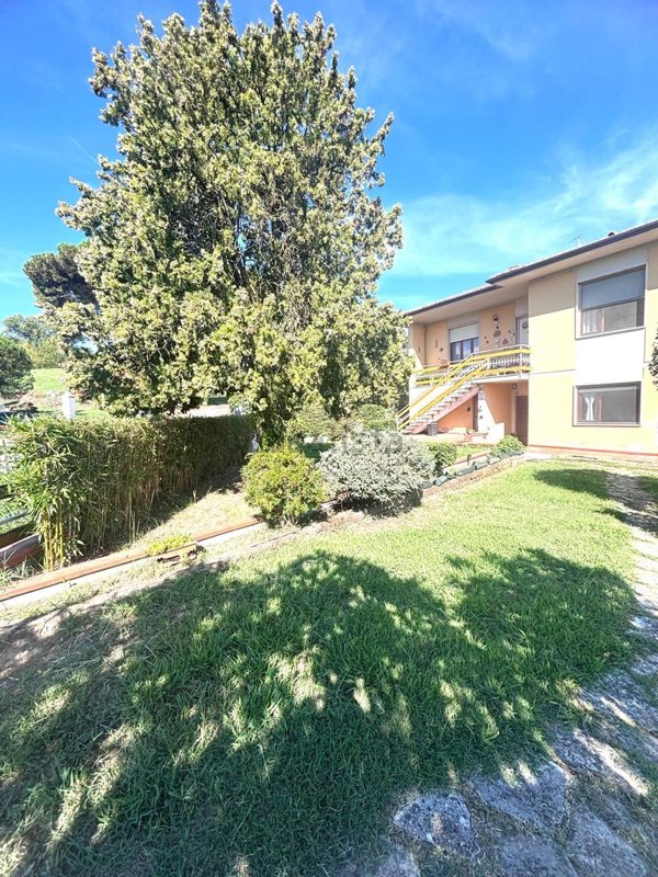 casa indipendente in vendita a Collesalvetti