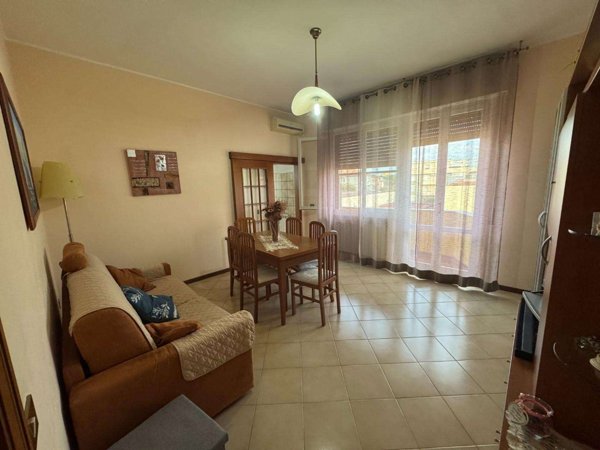 appartamento in vendita a Collesalvetti in zona Stagno