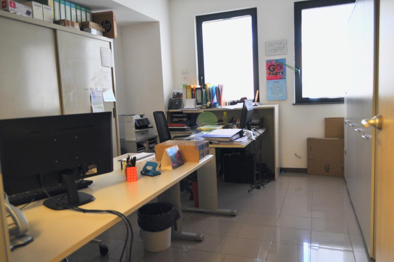 ufficio in vendita a Livorno