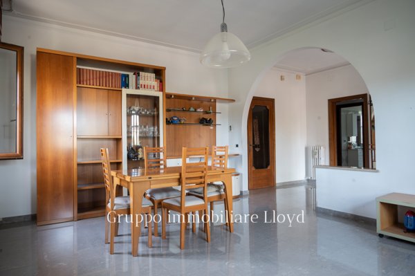 casa indipendente in vendita a Livorno in zona Montenero