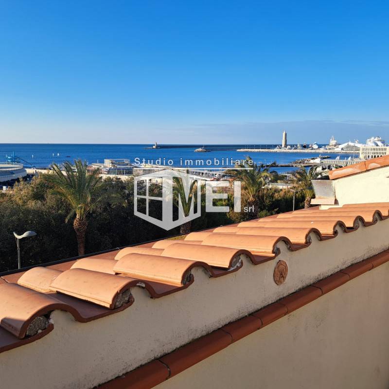 appartamento in vendita a Livorno in zona Lungomare