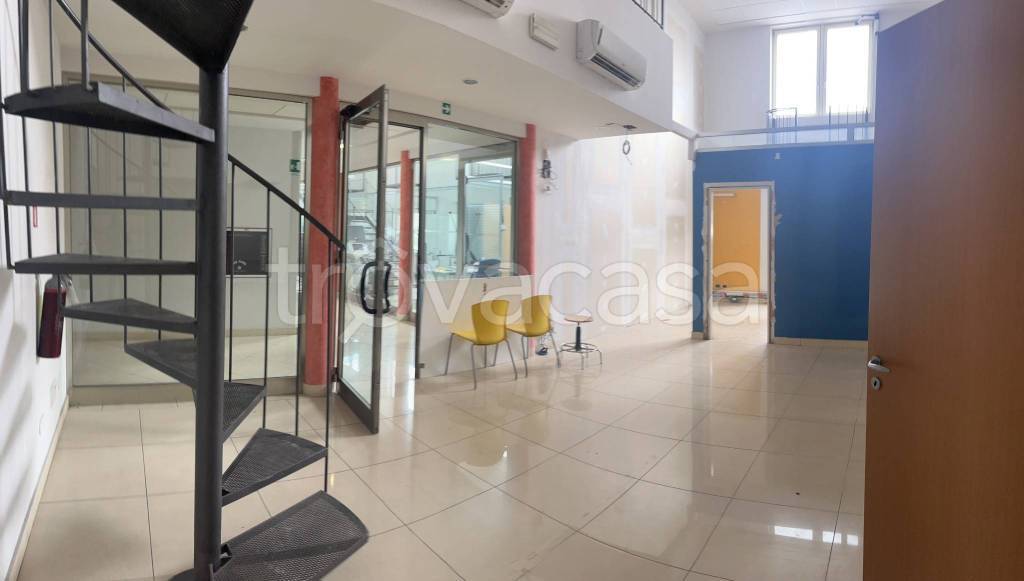 appartamento in vendita a Livorno in zona Padula