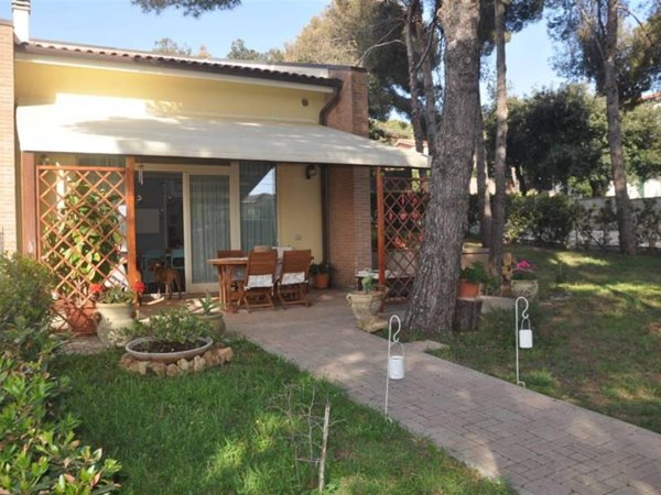 appartamento in vendita a Livorno in zona Quercianella