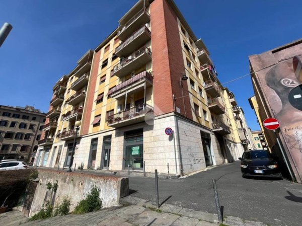 ufficio in vendita a Livorno in zona Centro Città