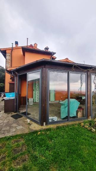 casa indipendente in vendita a Livorno in zona Limoncino