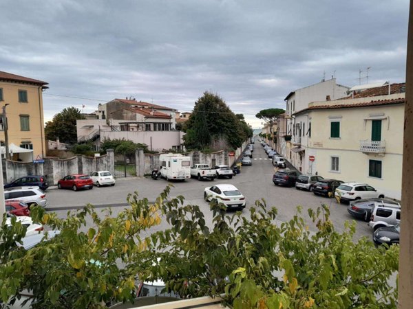 appartamento in vendita a Livorno in zona Ardenza