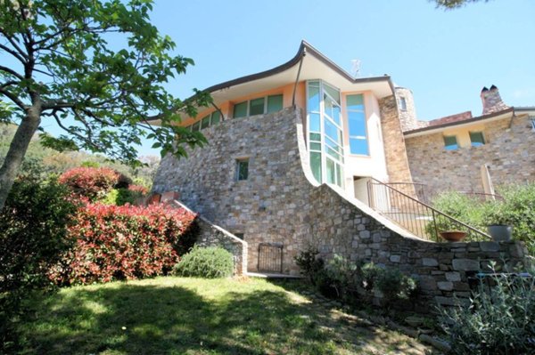 casa indipendente in vendita a Livorno in zona Quercianella