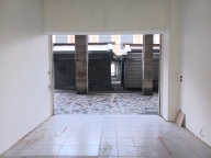 negozio in vendita a Livorno in zona Centro Città