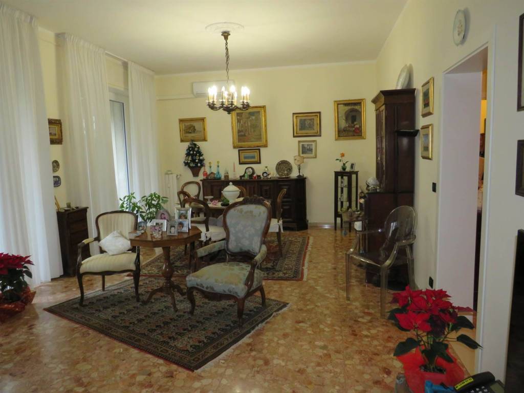 appartamento in vendita a Livorno