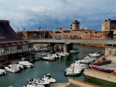appartamento in vendita a Livorno
