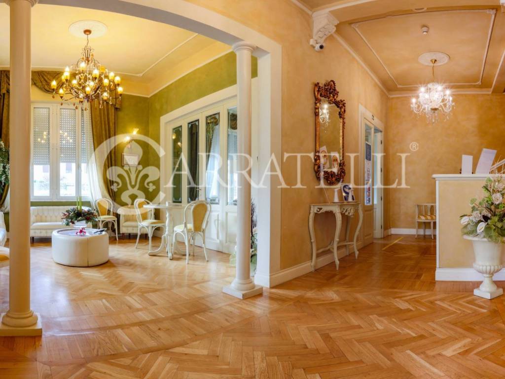intera palazzina in vendita a Livorno in zona Ardenza