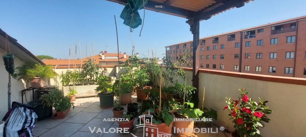 appartamento in vendita a Livorno