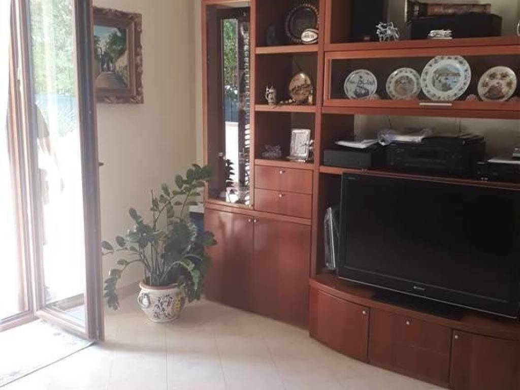 casa indipendente in vendita a Livorno in zona Montenero