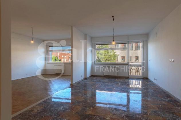 appartamento in vendita a Livorno in zona Centro Città