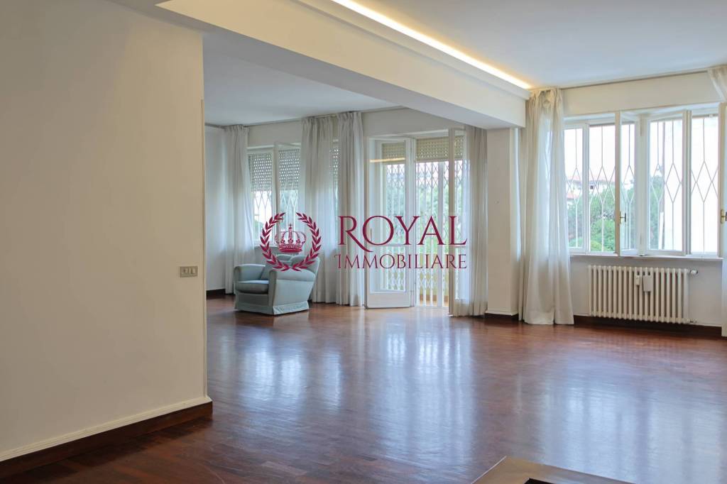 appartamento in vendita a Livorno in zona Ardenza