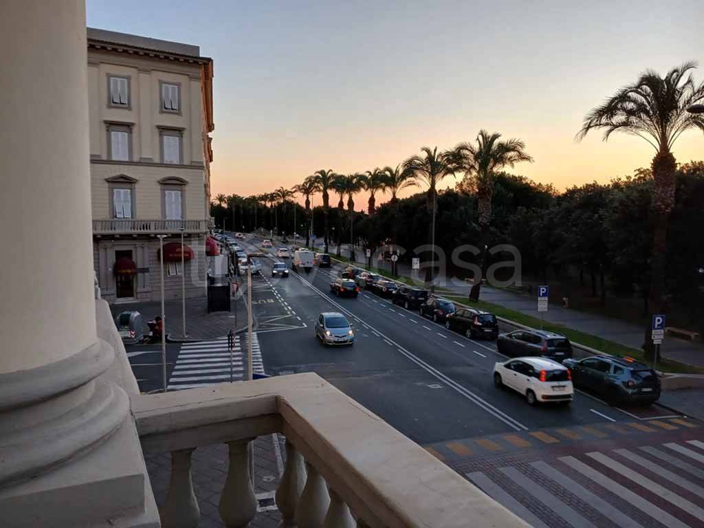appartamento in vendita a Livorno in zona Lungomare
