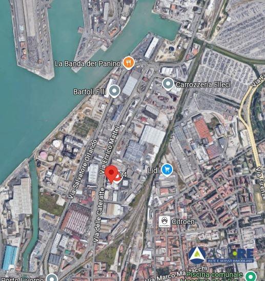 locale commerciale in vendita a Livorno