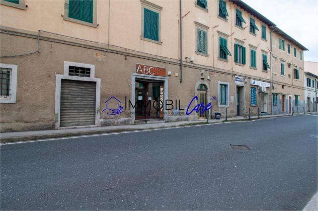 negozio in vendita a Livorno