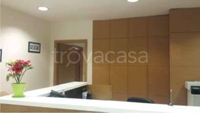 ufficio in vendita a Livorno in zona Centro Città