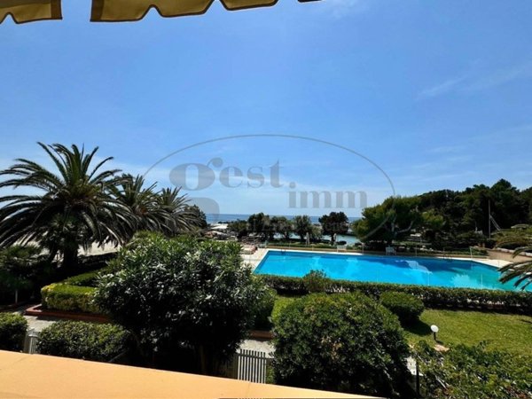 appartamento in vendita a Livorno in zona Quercianella