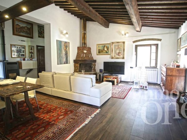 casa indipendente in vendita a Livorno in zona Stillo