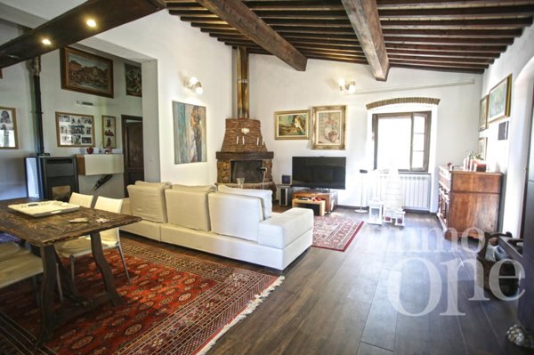 casa indipendente in vendita a Livorno in zona Limoncino