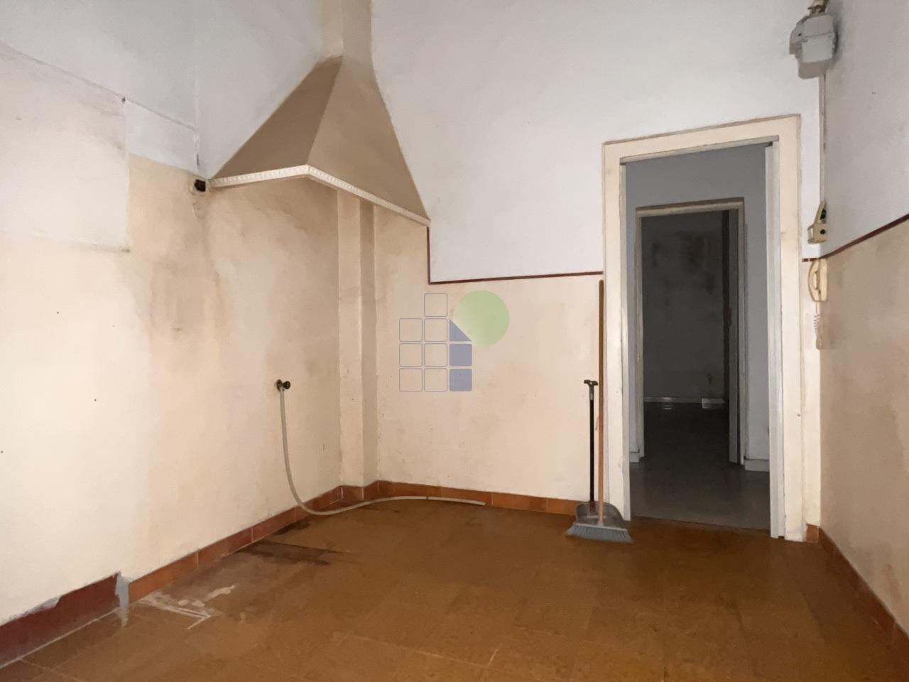 appartamento in vendita a Livorno in zona Ospedale