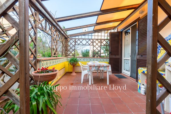 casa indipendente in vendita a Livorno in zona Montenero