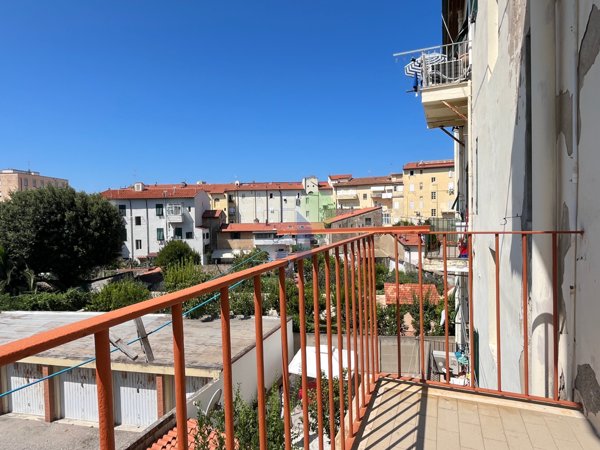appartamento in vendita a Livorno in zona Lungomare